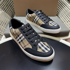 Burberry Low Shoes